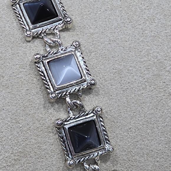 Premier Designs Black Grey Pyramid Cabochon Silver Tone 7" Link Bracelet - Picture 4 of 7